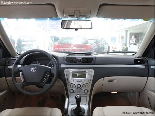 尊驰1.8T自动舒适版 购车尊享2万元优惠