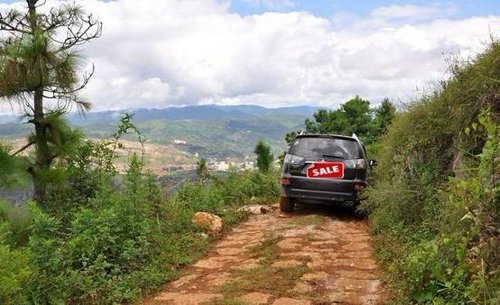 越野体验进口三菱欧蓝德云南山路探险