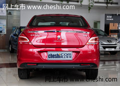 东风标致308尾部特写