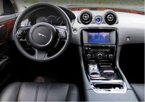 购2012款捷豹XJ 享受50000元大礼可折现