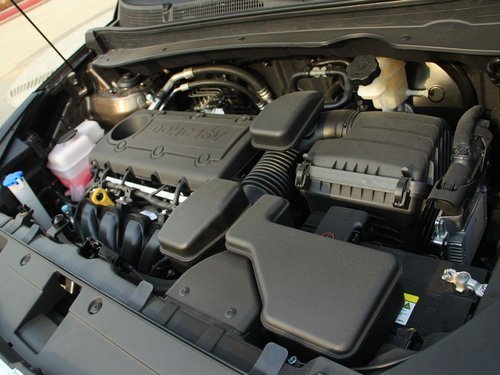 河南广发东风悦达起亚4S店 智跑