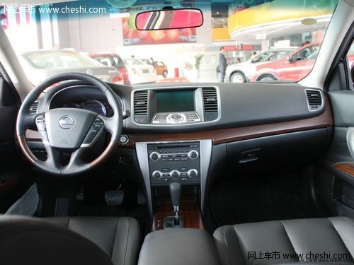 东风日产新天籁最高优惠3.5万 少量现车