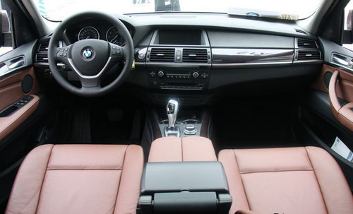 2012款宝马X5美规版现车 天津价格巨惠