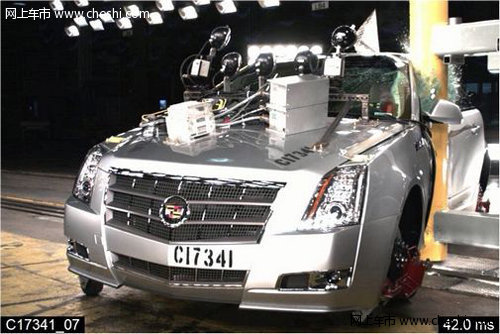 凯迪拉克2012款CTS/SRX 获五星安全评级