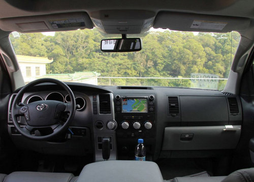 2011款丰田坦途皮卡白金版 天津有现车