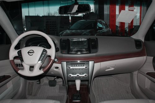 新天籁智享版现金直降3.6万元 现车销售