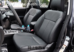 2012款斯巴鲁森林人 驾驶席座椅特写