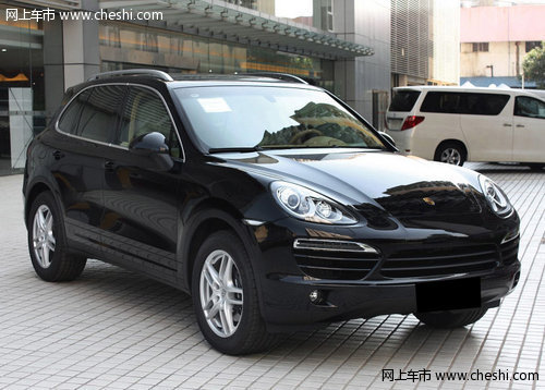 2012款保时捷卡宴