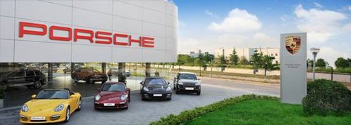 预约免费车检 享保时捷极致驾驭体验