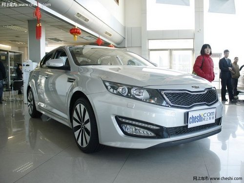 赤峰金都汽车贸易东风悦达起亚K5