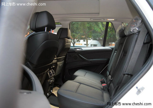 2012宝马X5美规版 天津现车72万有优惠