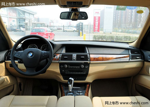 2012款宝马X5现车颜色齐全  天津港76万