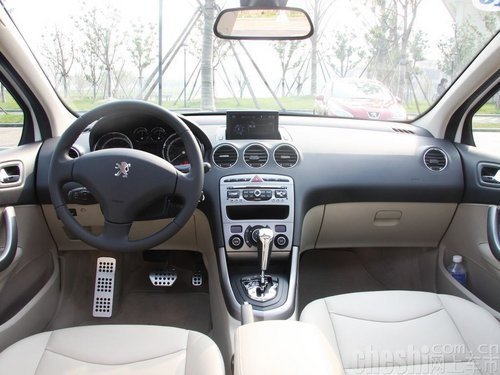 河南鼎星东风标致4S店 标致408