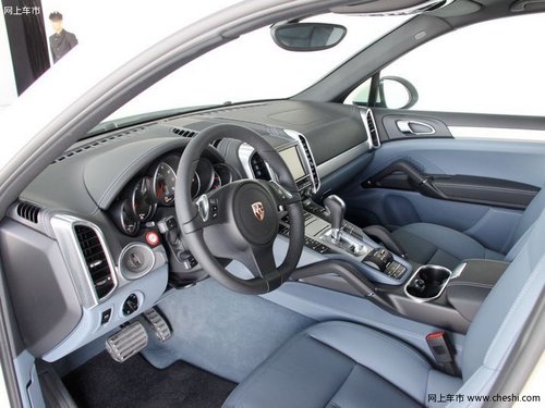 进口新款保时捷卡宴  天津现车店内特惠