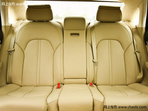 2012款奥迪A8现车 天津顶级配置售236万