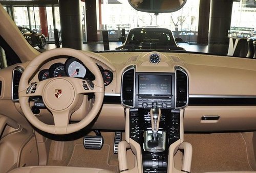 新款进口保时捷卡宴天津降价  颜色齐全