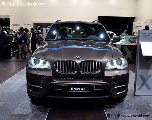 2012款宝马X5  天津现车颜色全75万热卖