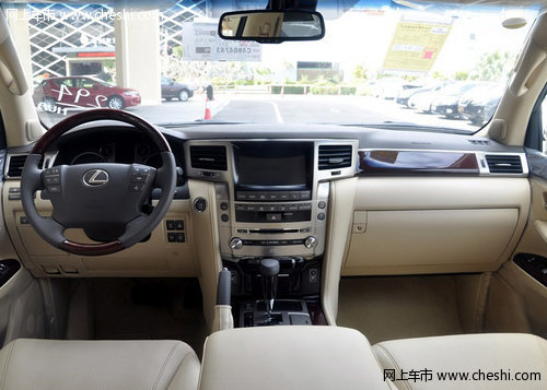 2012款雷克萨斯LX570 天津店内新车出售