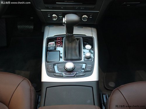 奥迪A7挂档把手