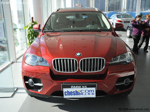 进口宝马X6超低价  天津港现车88万促销