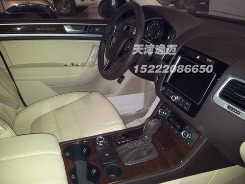 进口2012款大众途锐美规版  天津83.8万