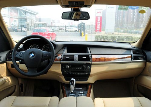 2012款宝马X5美规  天津现车75万颜色全