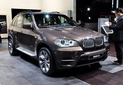 2012款宝马X5美规  天津现车颜色全75万