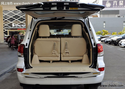 2012款雷克萨斯LX570 天津现车价格优惠