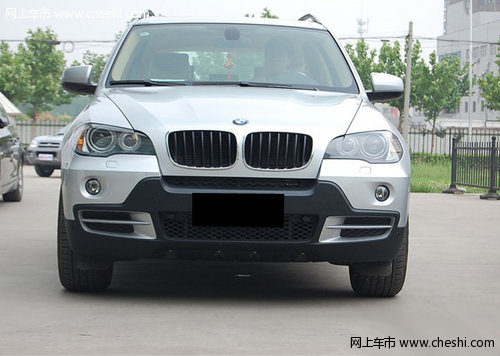 2012款宝马X5  天津现车73万低价大酬宾