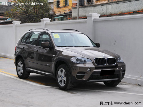 2012款宝马X5  天津棕色现车79万有优惠