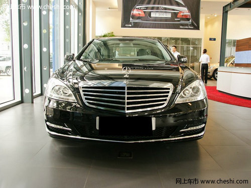 进口奔驰S300  天津104.8万现车5天到货