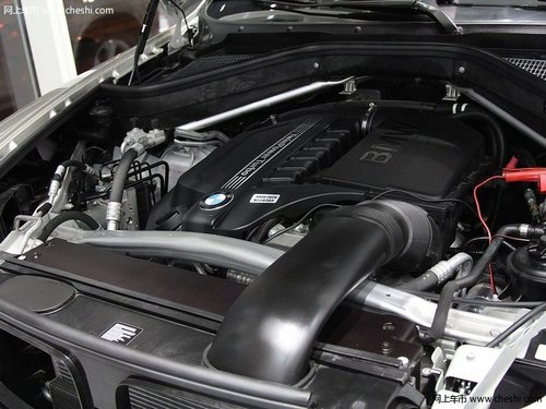 进口宝马X6中规版 天津现车直降3万酬宾