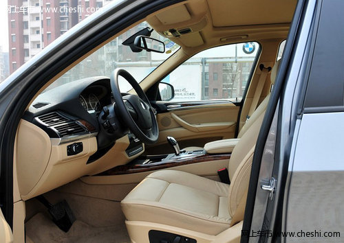 宝马X5进口美规版  天津售82万黑色现车