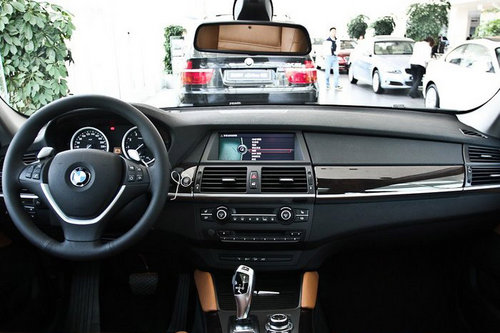 2012款进口宝马x6  天津港现车89万热卖