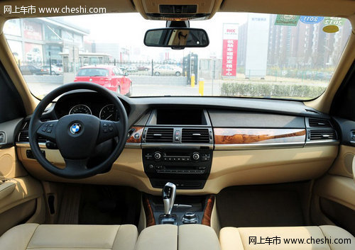 全新2012款宝马X5  天津现车69万惊爆价