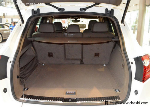 2012款保时捷卡宴  天津现车最低仅99万