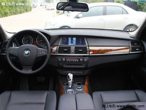 2012款宝马X5/X6现车颜色全 天津超优惠
