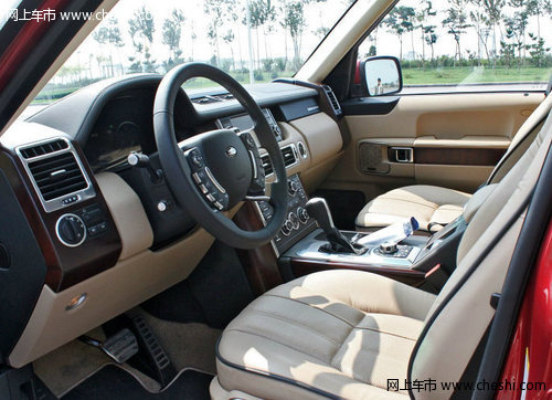 进口路虎揽胜  天津港现车充足特价酬宾