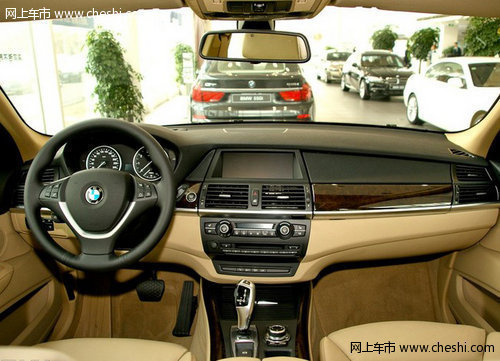 2012款宝马X5美规版现车  最低仅售71万