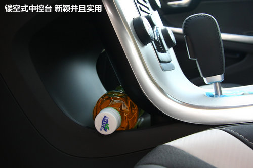 旅行车新贵 实拍沃尔沃V60 T6 R-Design