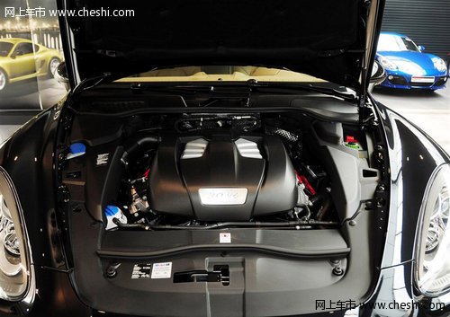 全新保时捷卡宴  天津港现车大幅度优惠