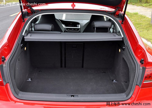 2012款奥迪S5  天津红色现车特价71.8万