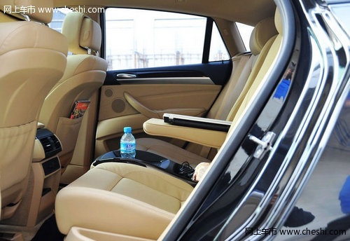 2012款宝马X6美规版  天津现车低价巨惠