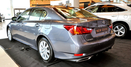 豪华与运动并重 实拍雷克萨斯换代GS250_无锡车市-网上车市