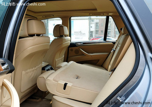 2012款宝马X5  天津现车巨幅优惠价69万