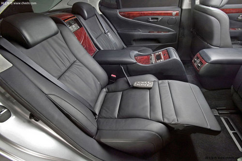 雷克萨斯LS460系列