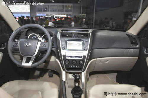 全球鹰GX7北京车展上市 售9.29-12.99万