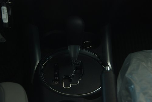 都市SUV 越野越精彩 实拍全新标致4008
