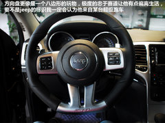 4.9秒的钢铁猛兽 杭州实拍大切诺基SRT