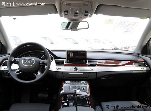 2012款奥迪A8 4.2L美规版 天津现车到港